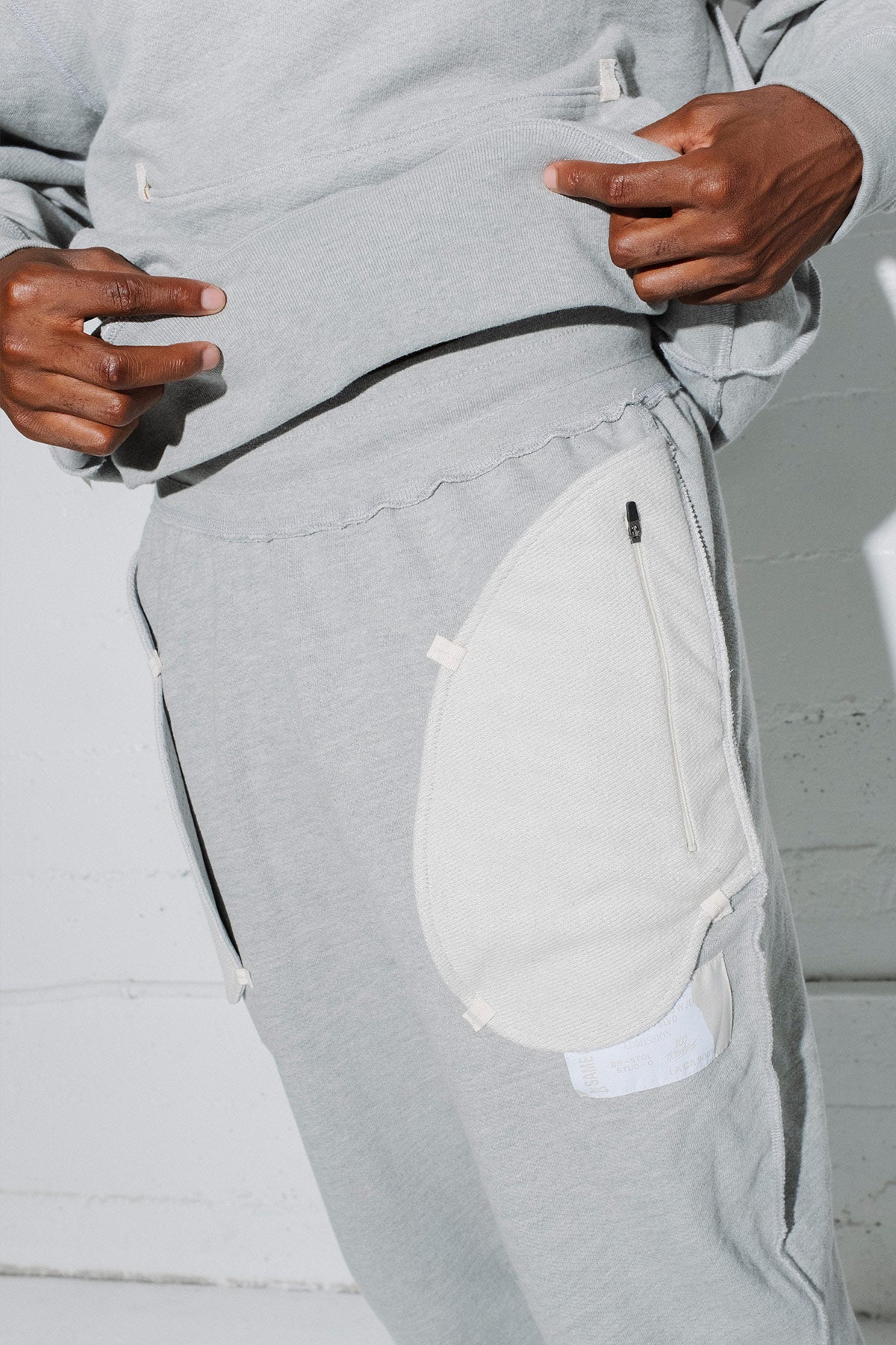 Reversible Sweats — 100 Thieves